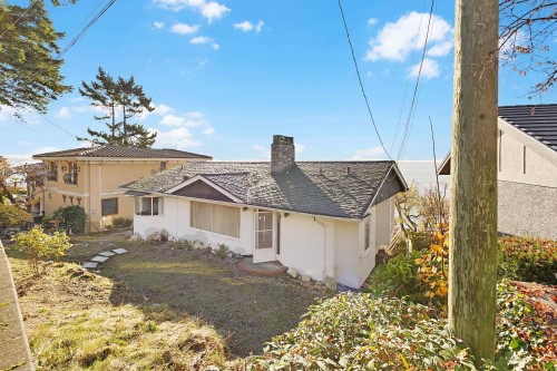 14458 Marine Drive, White Rock, BC 
