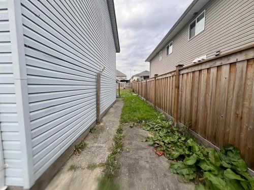 13421 87A Avenue, Surrey, BC 