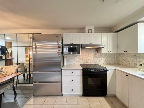 303-8115 121A Street, Surrey, BC 