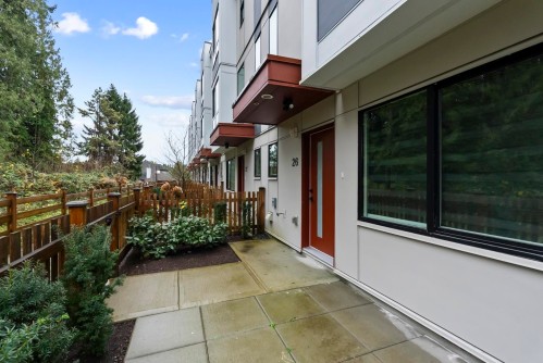 32-13895 64 Avenue, Surrey, BC 