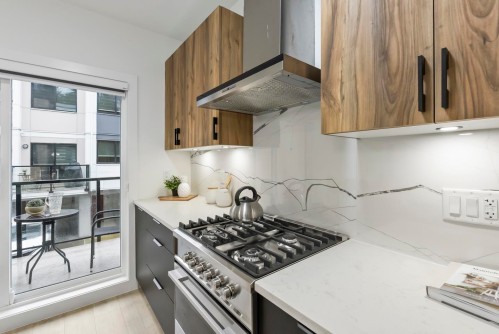 32-13895 64 Avenue, Surrey, BC 