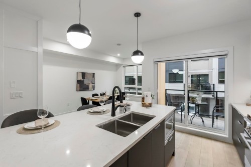 32-13895 64 Avenue, Surrey, BC 