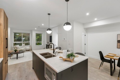 32-13895 64 Avenue, Surrey, BC 