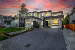 14169 75a Avenue  Surrey, BC V3W 6S8