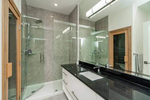 5545 146 Street, Surrey, BC 