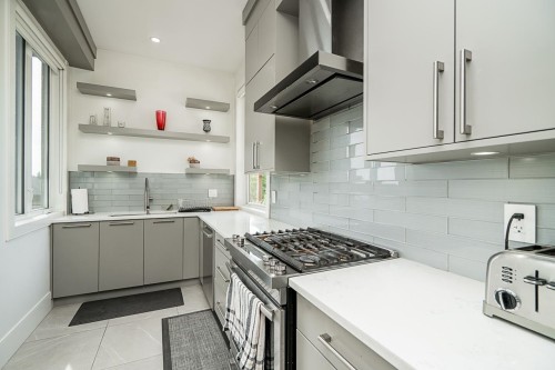 5545 146 Street, Surrey, BC 