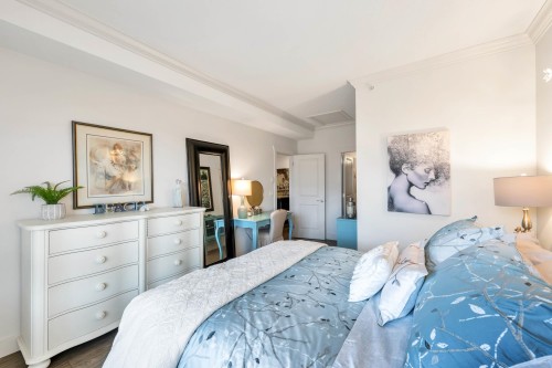 406-15368 17A Avenue, Surrey, BC 