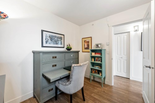 406-15368 17A Avenue, Surrey, BC 