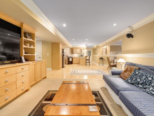 14008 Marine Drive, White Rock, BC 