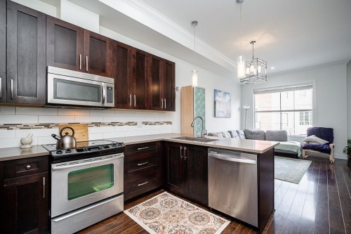 39-6945 185 Street, Surrey, BC 