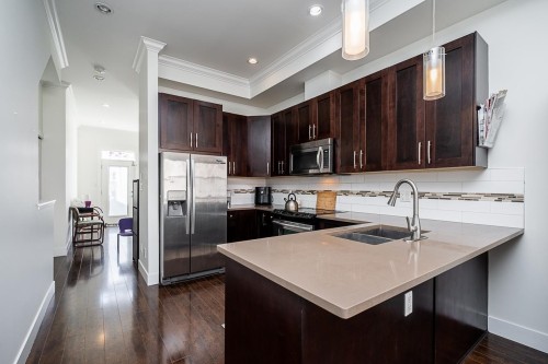 39-6945 185 Street, Surrey, BC 