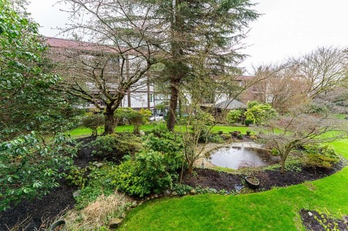 202-1520 Vidal Street, White Rock, BC 