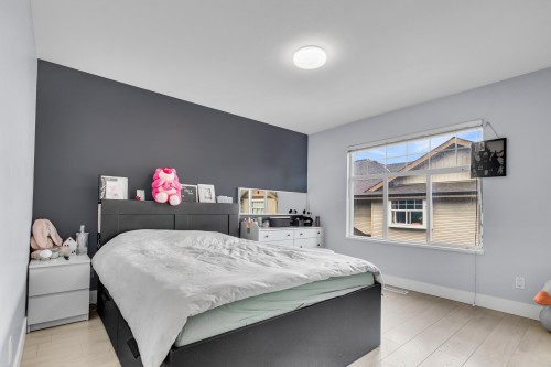 202-9580 Prince Charles Boulevard, Surrey, BC 