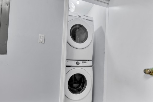 202-9580 Prince Charles Boulevard, Surrey, BC 