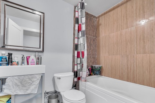 202-9580 Prince Charles Boulevard, Surrey, BC 