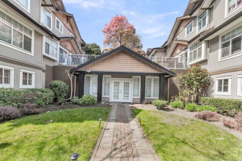 202-9580 Prince Charles Boulevard, Surrey, BC 