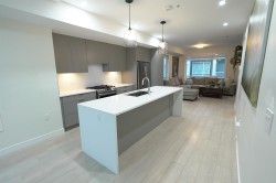 6-19628 55a Avenue  Langley, BC V3A 3X2