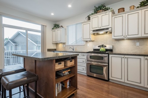 20484 67A Avenue, Langley, BC 