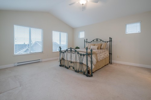 20484 67A Avenue, Langley, BC 