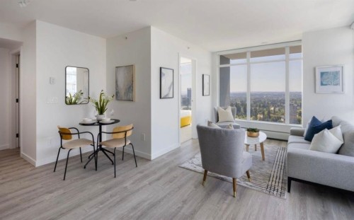 3211-13350 Central Avenue, Surrey, BC 