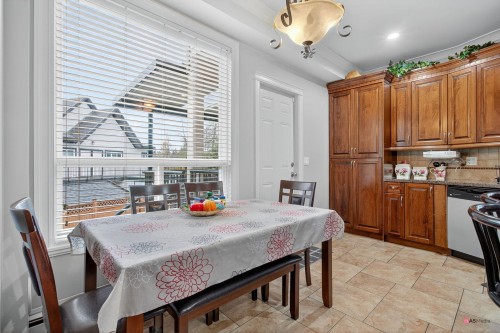 6418 137A Street, Surrey, BC 