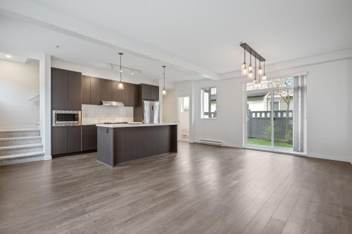 135-8138 204 Street, Langley, BC 