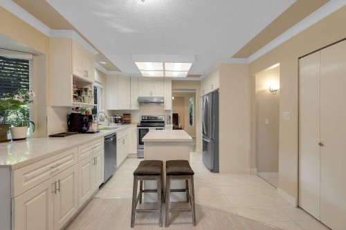 9465 164 Street, Surrey, BC 