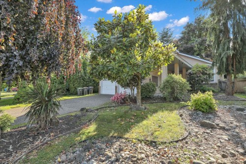 9465 164 Street, Surrey, BC 