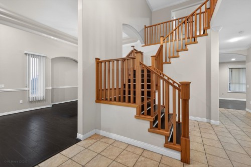 7718 145 Street, Surrey, BC 