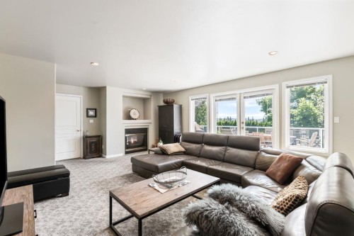 16672 77 Avenue, Surrey, BC 