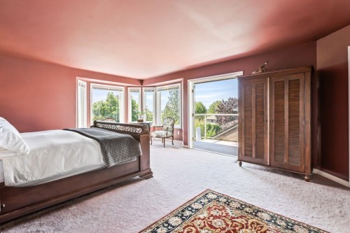 16672 77 Avenue, Surrey, BC 