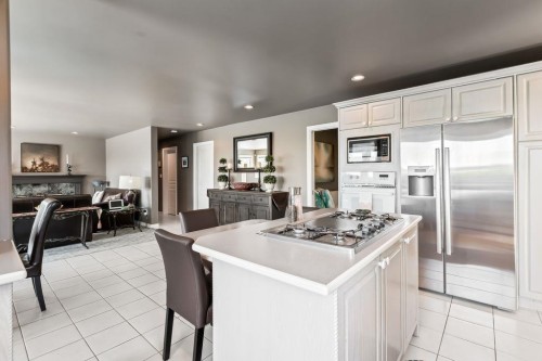 16672 77 Avenue, Surrey, BC 