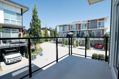 64-20857 77A Avenue, Langley, BC 