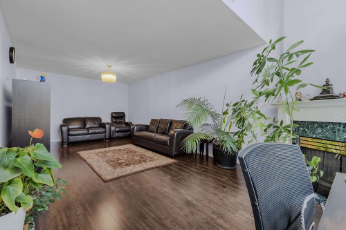 15-7250 122 Street, Surrey, BC 