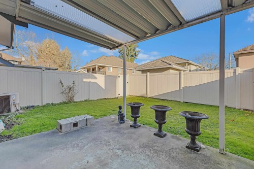 15-7250 122 Street, Surrey, BC 