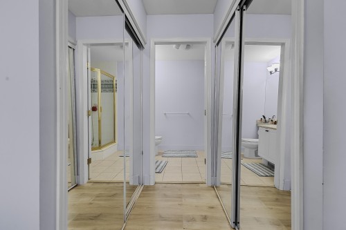 15-7250 122 Street, Surrey, BC 