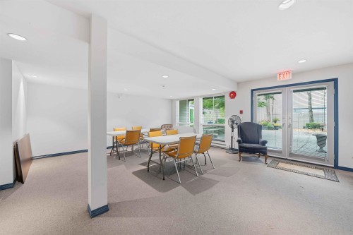 105-6385 121 Street, Surrey, BC 