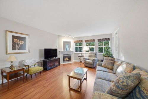 105-6385 121 Street, Surrey, BC 