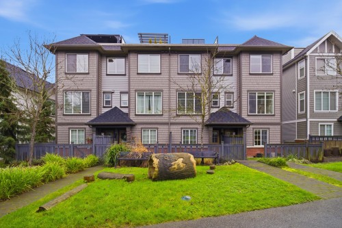 25-8217 204b Street  Langley, BC V2Y 0V6