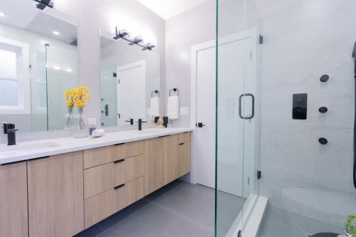 14450 60 Avenue, Surrey, BC 