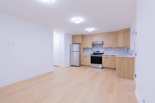 14450 60 Avenue, Surrey, BC 