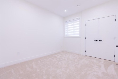 14450 60 Avenue, Surrey, BC 