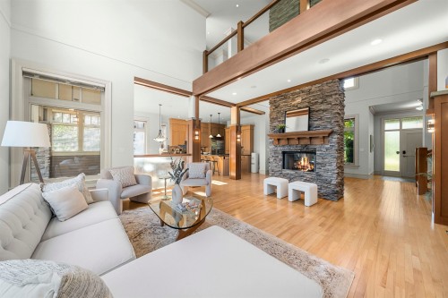 3842 Devonshire Drive, Surrey, BC 