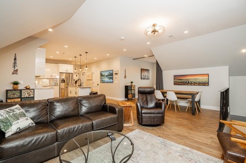 601 200 Street, Langley, BC 