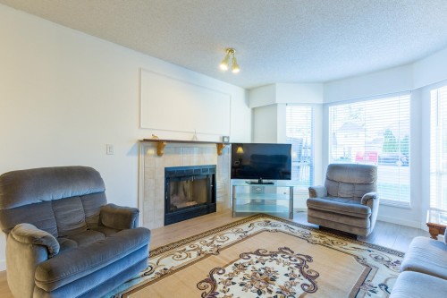 12842 72B Avenue, Surrey, BC 