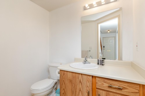 12842 72B Avenue, Surrey, BC 