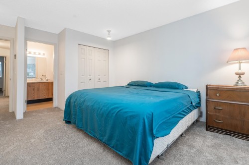 12842 72B Avenue, Surrey, BC 