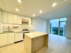 2802-13573 98a Avenue  Surrey, BC V3T 0X1