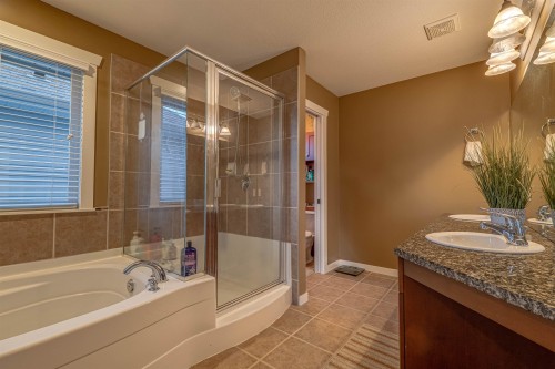 8375 209 Street, Langley, BC 