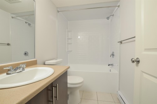 8188 211 Street, Langley, BC 